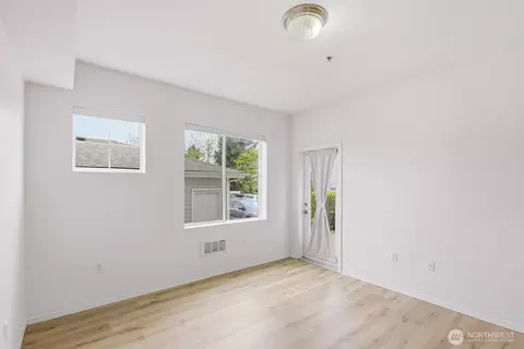 Other - 14915 38th Dr SE #HH1028, Bothell, WA 98012 photo 4 of 8