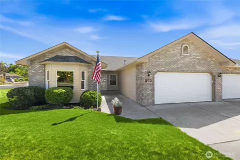 23 N 86th Ave, Yakima, WA 98908