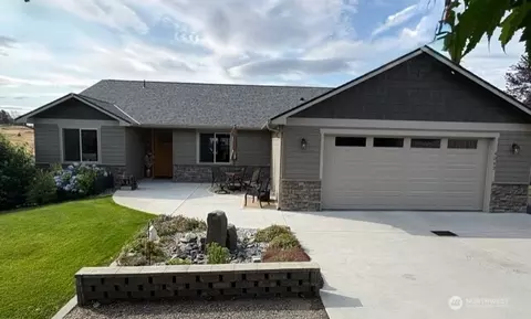 4062 Knowles Rd, Wenatchee, WA 98801
