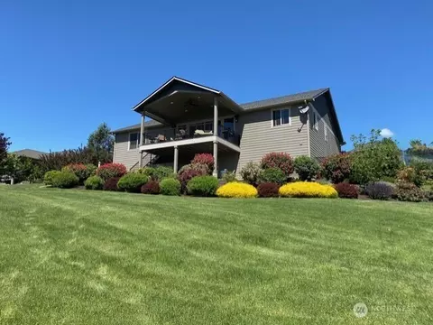 4062 Knowles Rd, Wenatchee, WA 98801