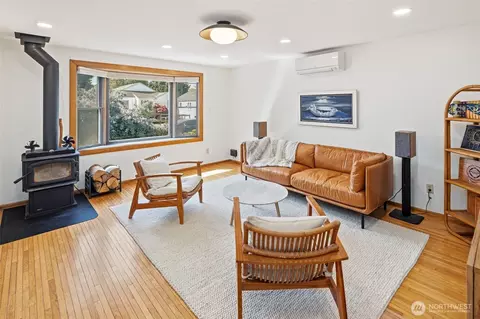 520 N 79th St, Seattle, WA 98103 photo 8