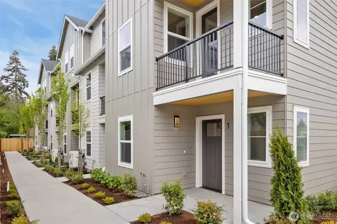 7925 230th St SW #A1, Edmonds, WA 98026