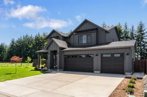 1090 Rw Fletcher St, Winlock, WA 98596