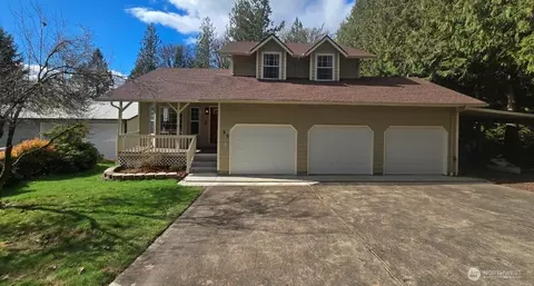 99 Sunset Pl, Longview, WA 98632