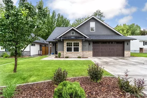 916 Statesman St, Walla Walla, WA 99362
