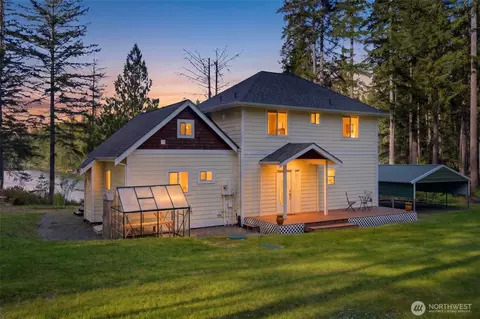 6971 NE Tahuya Blacksmith Rd, Tahuya, WA 98588