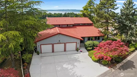 29015 15th Pl S, Federal Way, WA 98003