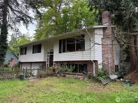 Exterior - 22704 2nd Dr SE, Bothell, WA 98021 photo 2 of 6