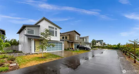 983 Sunseeker Ln, Bellingham, WA 98226