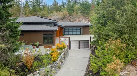 11897 Whistle Ridge Pl, Anacortes, WA 98221