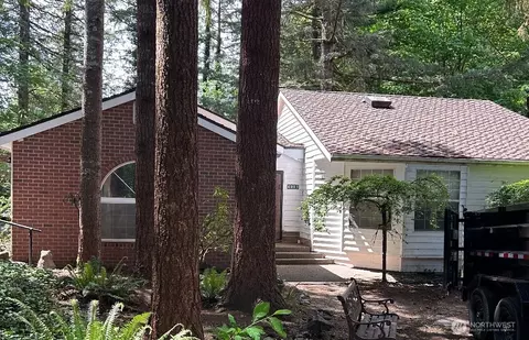 6011 Capitol Forest Ct SW, Olympia, WA 98512