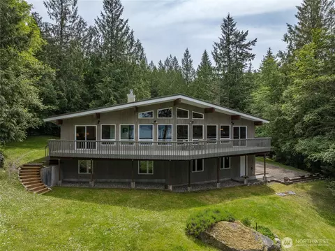 127 Sand Cove Ln, Lopez Island, WA 98261