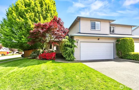 9524 2nd St SE #9, Lake Stevens, WA 98258