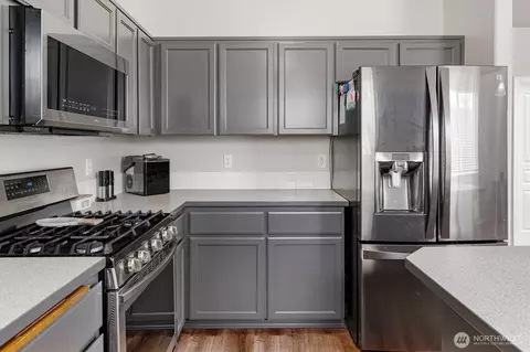 Kitchen - 1210 Blue Jay Ave SW, Orting, WA 98360 photo 2 of 6