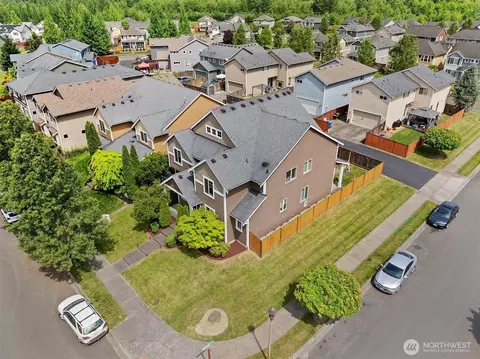View/Area - 1210 Blue Jay Ave SW, Orting, WA 98360 photo 2 of 3