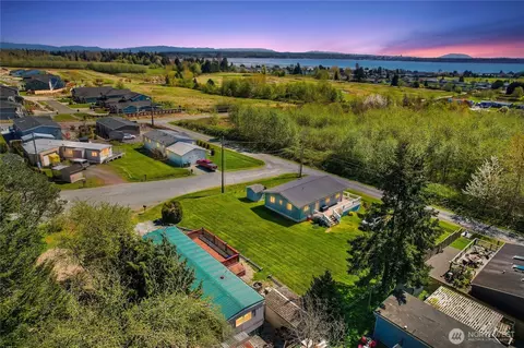 8409 Richard Way, Blaine, WA 98230