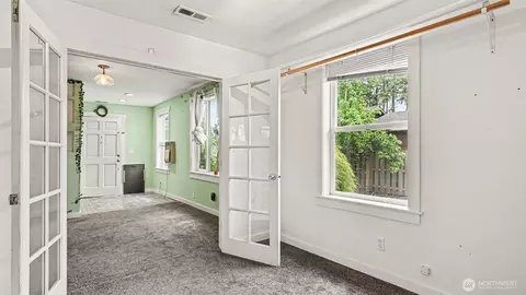 Other - 926 E Marine View Dr, Everett, WA 98201 photo 2 of 6