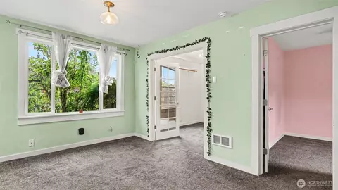 Other - 926 E Marine View Dr, Everett, WA 98201 photo 3 of 6