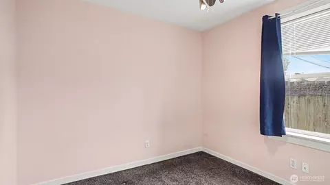 Bedroom - 926 E Marine View Dr, Everett, WA 98201 photo 2 of 2