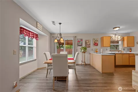 Dining - 412 Ozzie St NW, Orting, WA 98360 photo 1 of 4
