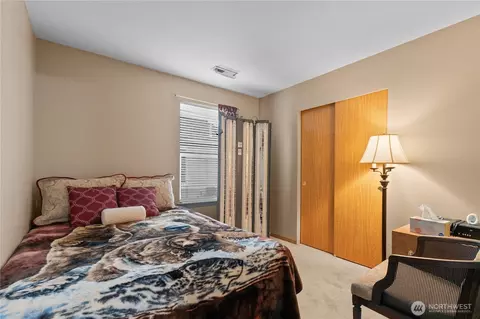 Bedroom - 412 Ozzie St NW, Orting, WA 98360 photo 2 of 2