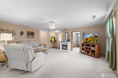 Living - 412 Ozzie St NW, Orting, WA 98360 photo 4 of 5