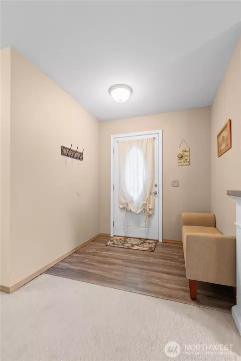 Entry Way - 412 Ozzie St NW, Orting, WA 98360 photo 1 of 2
