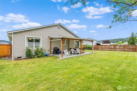 Exterior - 412 Ozzie St NW, Orting, WA 98360 photo 6 of 9