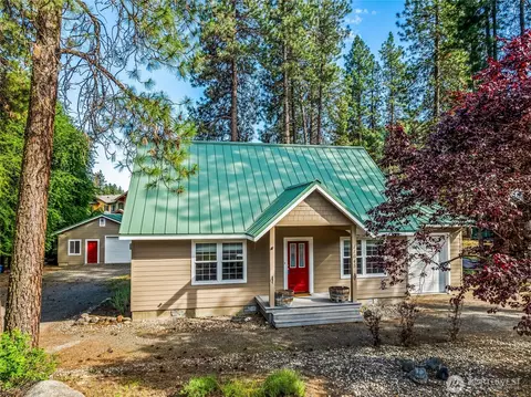11645 River Bend Dr, Leavenworth, WA 98826