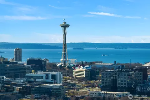 1606 Lakeview Blvd E, Seattle, WA 98102