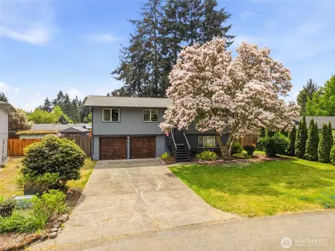 5705 18th Ave SE, Lacey, WA 98503