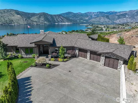219 Corkscrew Ln, Manson, WA 98831