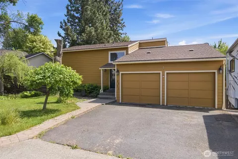 2022 Parish St, Walla Walla, WA 99362