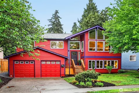 7511 43rd Ave NE, Seattle, WA 98115