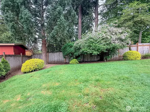 Exterior - 15003 108th Pl NE, Bothell, WA 98011 photo 4 of 7