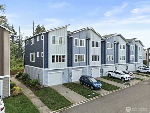 17411 118th Avenue Ct E #A, Puyallup, WA 98374