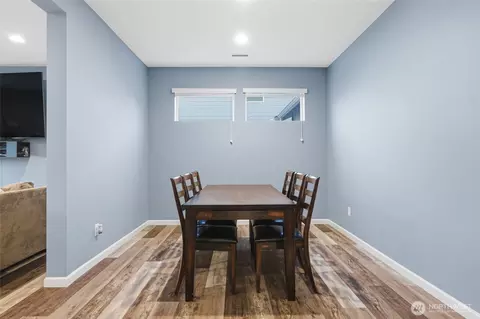 Dining - 914 Ofarrell Ln NW, Orting, WA 98360 photo 1 of 2
