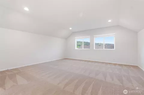 Bedroom - 914 Ofarrell Ln NW, Orting, WA 98360 photo 9 of 9