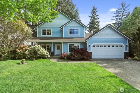 9105 Vancouver Dr NE, Lacey, WA 98516