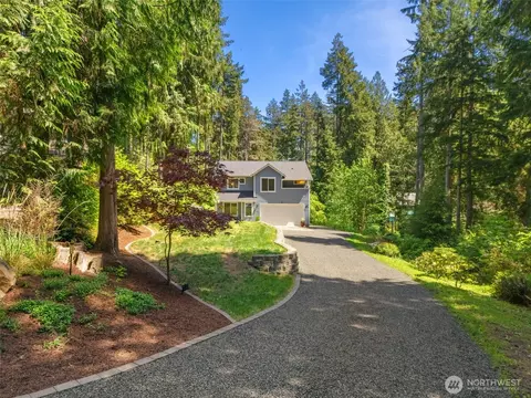 30 E Stirling Ct, Shelton, WA 98584