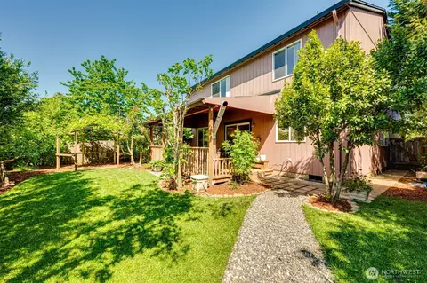 Exterior - 15521 NE 87th St, Vancouver, WA 98682 photo 6 of 10