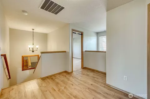 Entry Way - 15521 NE 87th St, Vancouver, WA 98682 photo 2 of 3