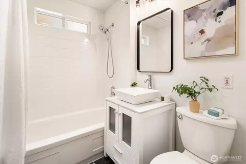 Bath - 526 N 84th St, Seattle, WA 98103 photo 1 of 1