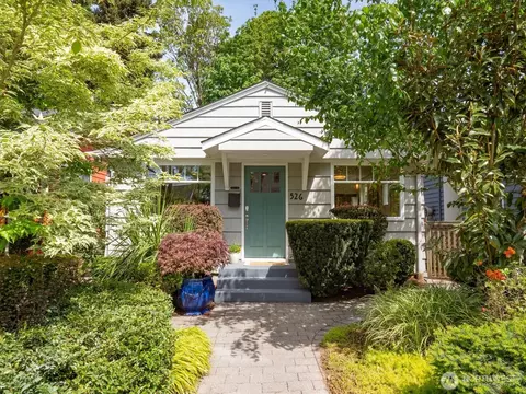 526 N 84th St, Seattle, WA 98103