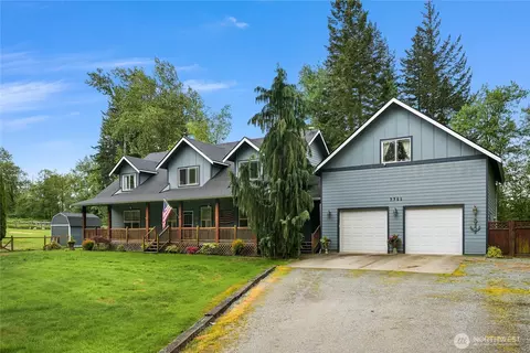 9954 Peace Rd, Blaine, WA 98230