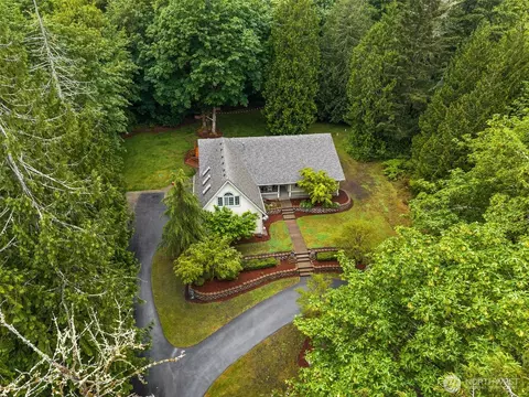 2530 106th Ln SE, Olympia, WA 98501