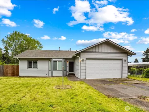 16508 Suntree Ct SE, Yelm, WA 98597