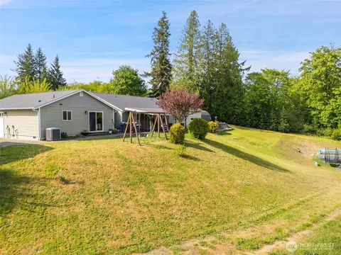 Exterior - 171 E Rauschert Rd, Grapeview, WA 98546 photo 4 of 4
