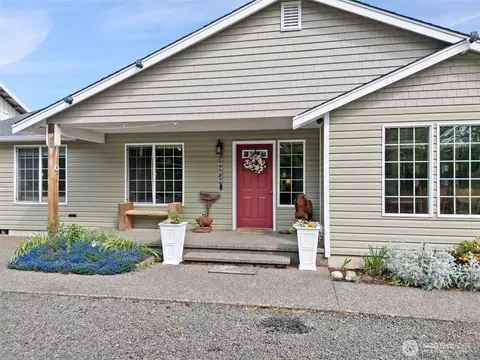 Exterior - 171 E Rauschert Rd, Grapeview, WA 98546 photo 2 of 4