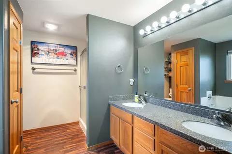 Bath - 171 E Rauschert Rd, Grapeview, WA 98546 photo 1 of 3